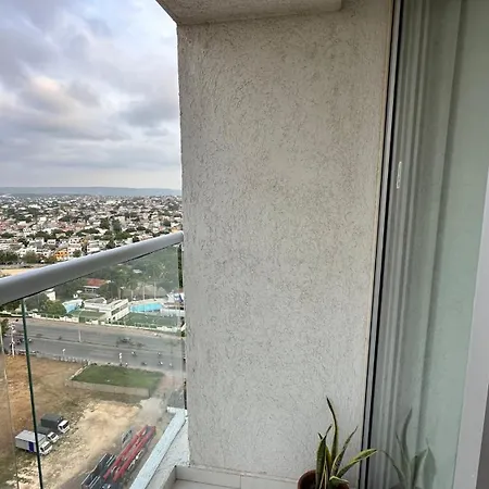 With Balcony View In Ctg Apartamento *